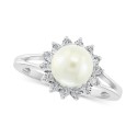 Cultured Freshwater Pearl (7mm) & Diamond (1/20 ct) Halo Ring